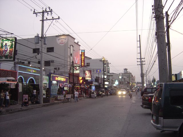 Fields Avenue - Balibago